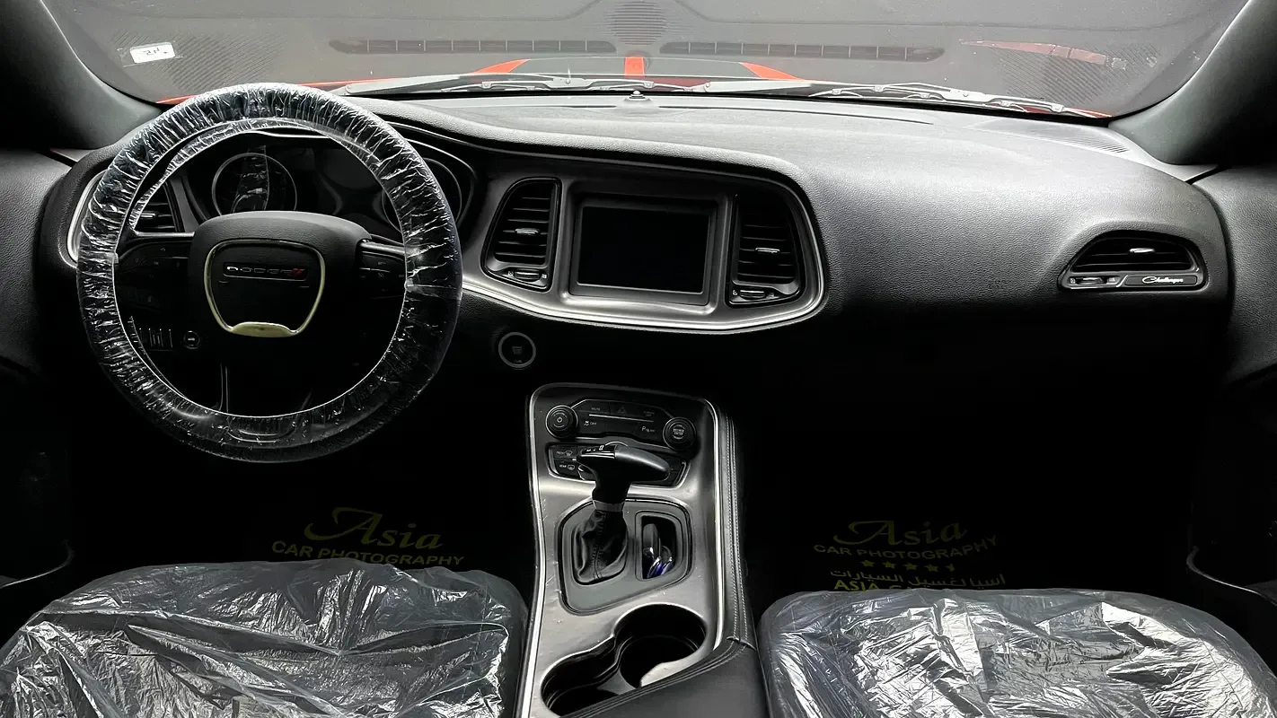 Dodge Challenger 3.6 AT RWD (309 hp) - 9