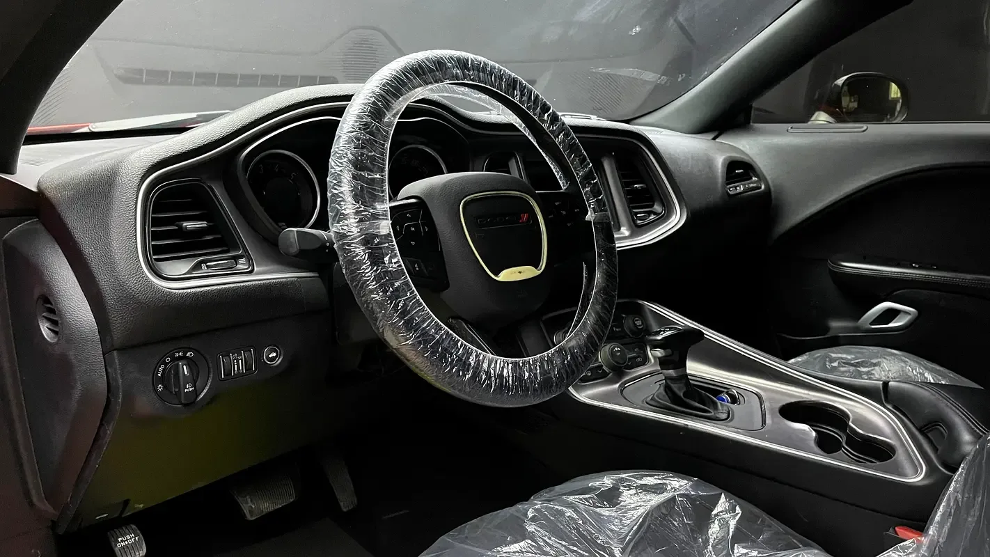 Dodge Challenger 3.6 AT RWD (309 hp) - 11