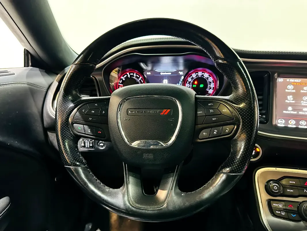Dodge Challenger 3.6 AT RWD (309 hp) - 10