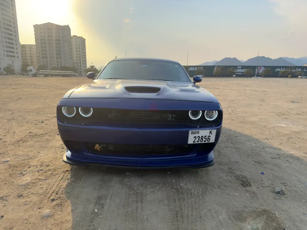 Dodge Challenger 3.6 AT RWD (309 hp) - 2