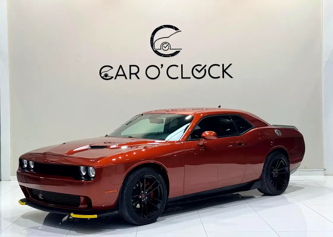 Dodge Challenger 3.6 V6 AT (309 hp)