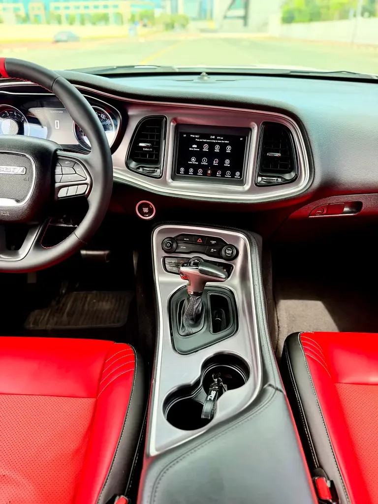 Dodge Challenger 3.6 V6 AT (309 حصان) - 16