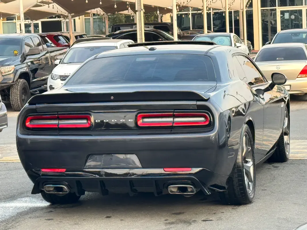 Dodge Challenger 5.7 AT RWD (380 hp) - 8