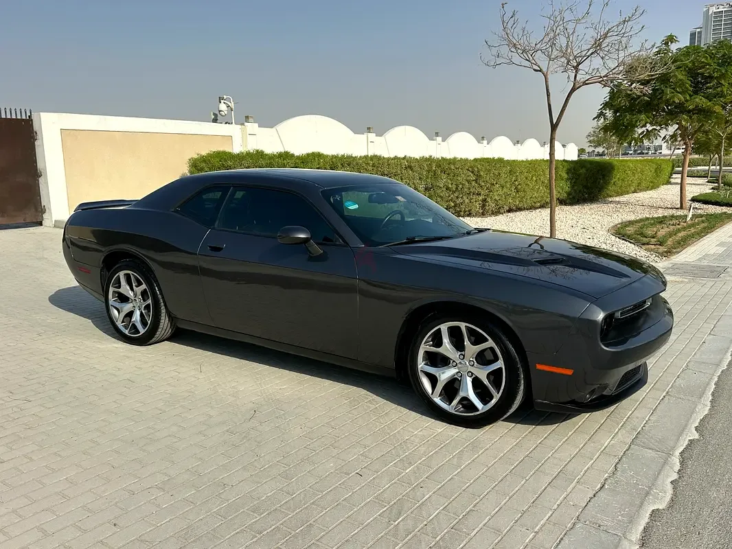 Dodge Challenger 5.7 AT RWD (380 حصان) - 6