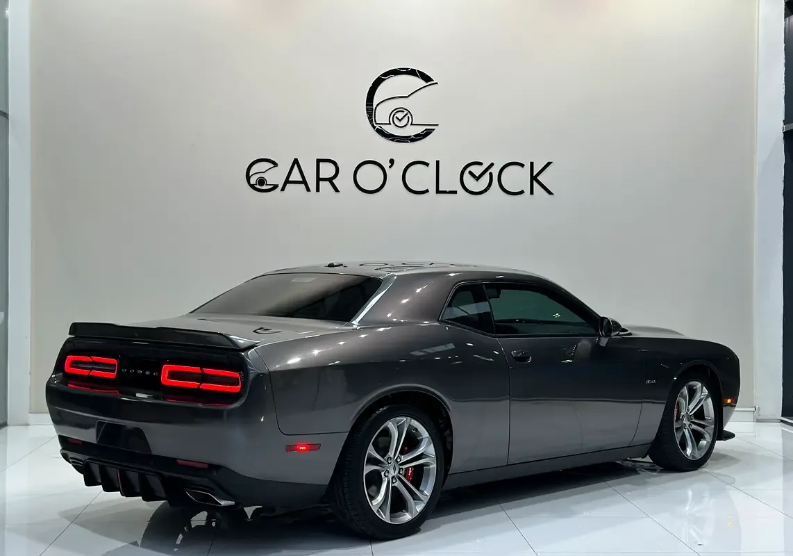 Dodge Challenger 5.7 AT RWD (380 hp) - 7