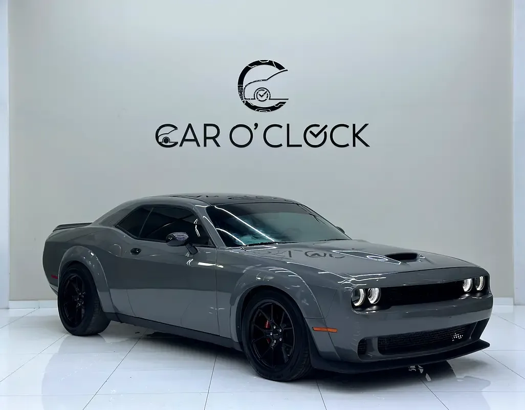 Dodge Challenger 5.7 AT RWD (380 hp) - 2