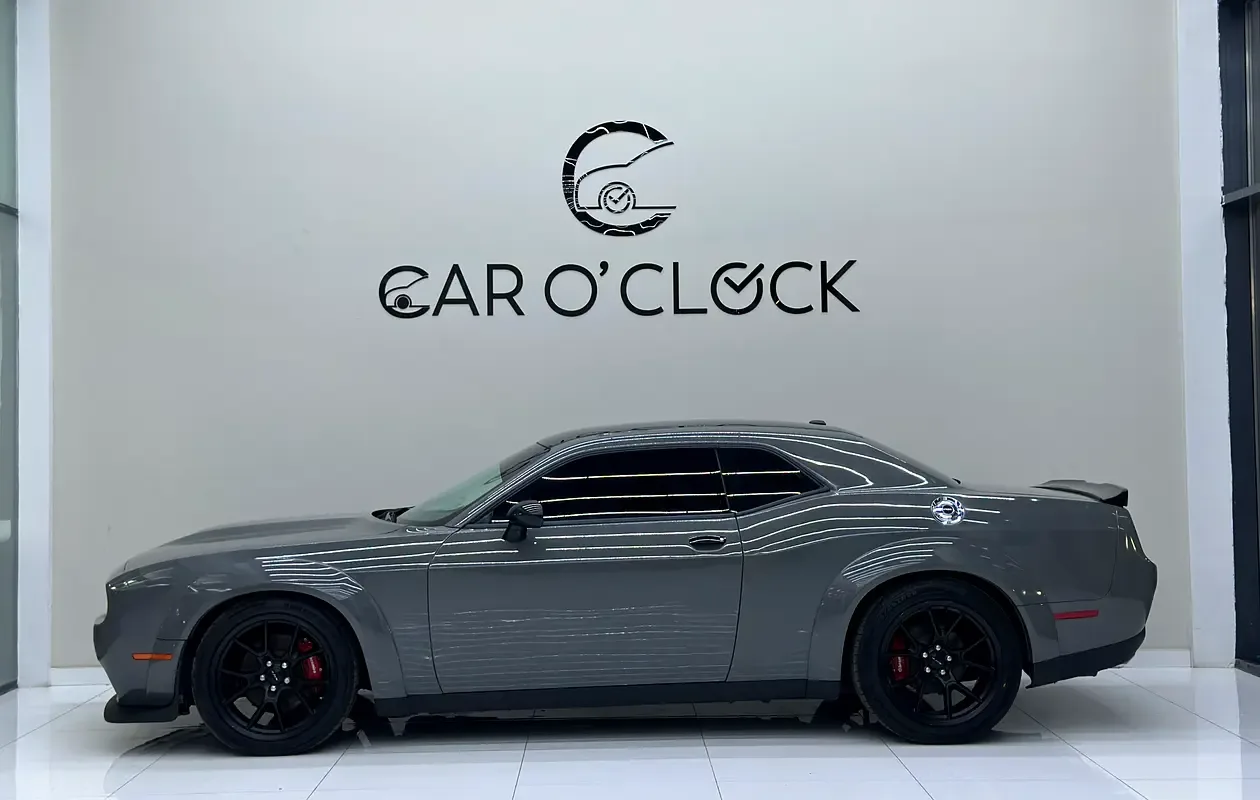 Dodge Challenger 5.7 AT RWD (380 hp) - 4