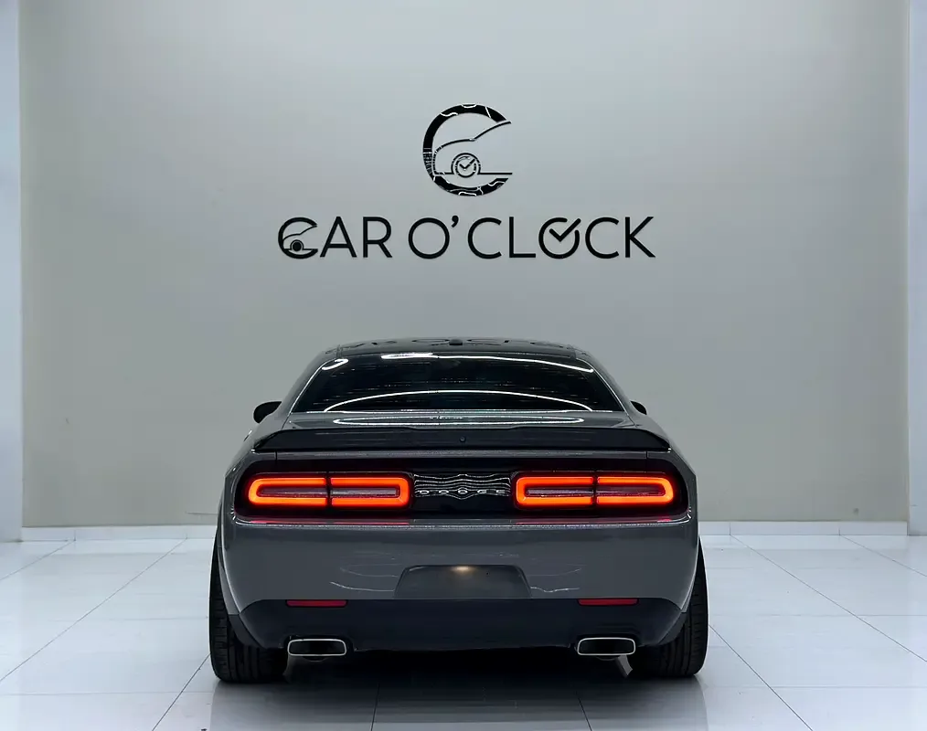 Dodge Challenger 5.7 AT RWD (380 hp) - 8