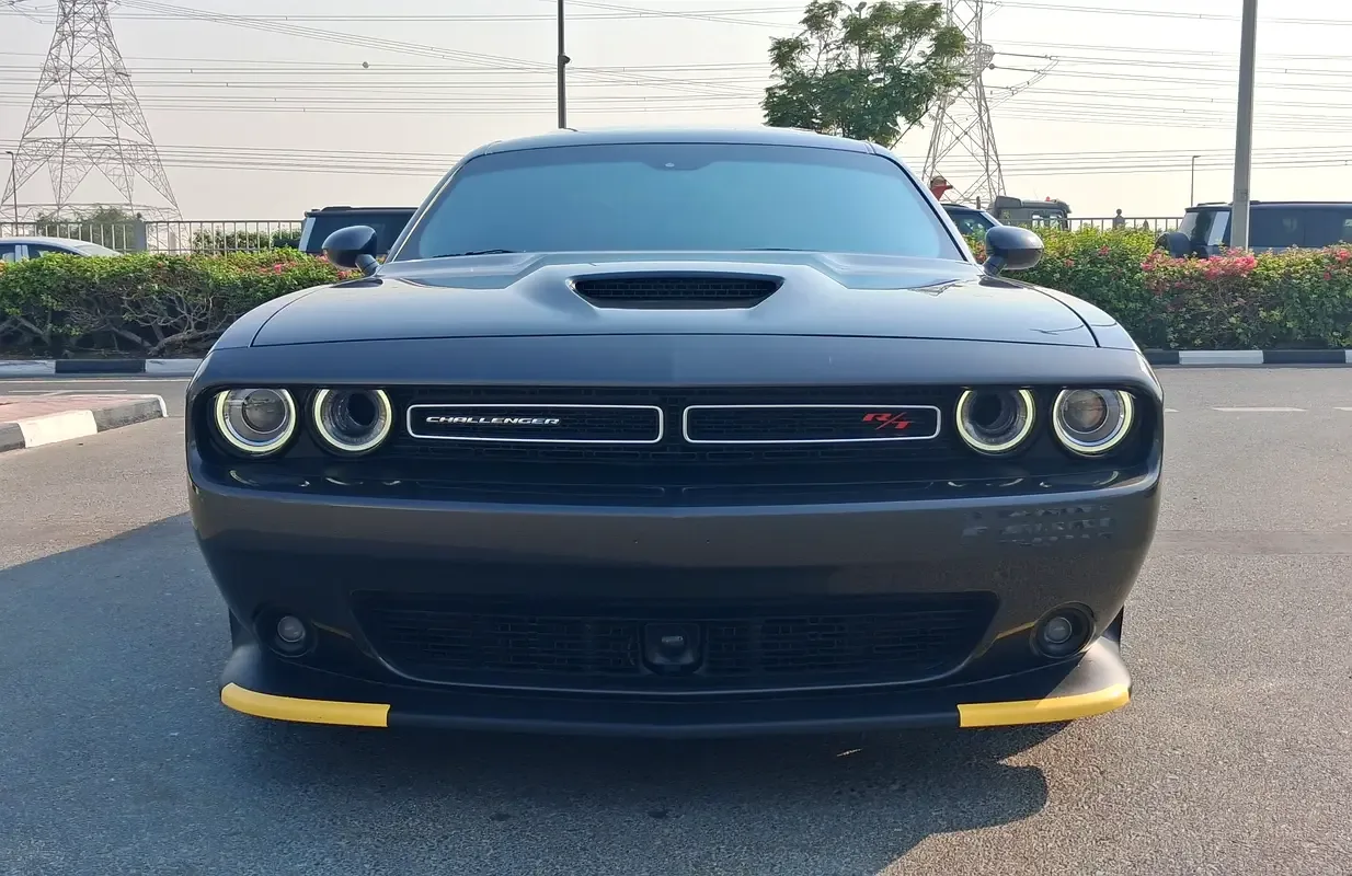 Dodge Challenger 5.7 AT RWD (380 hp) - 4