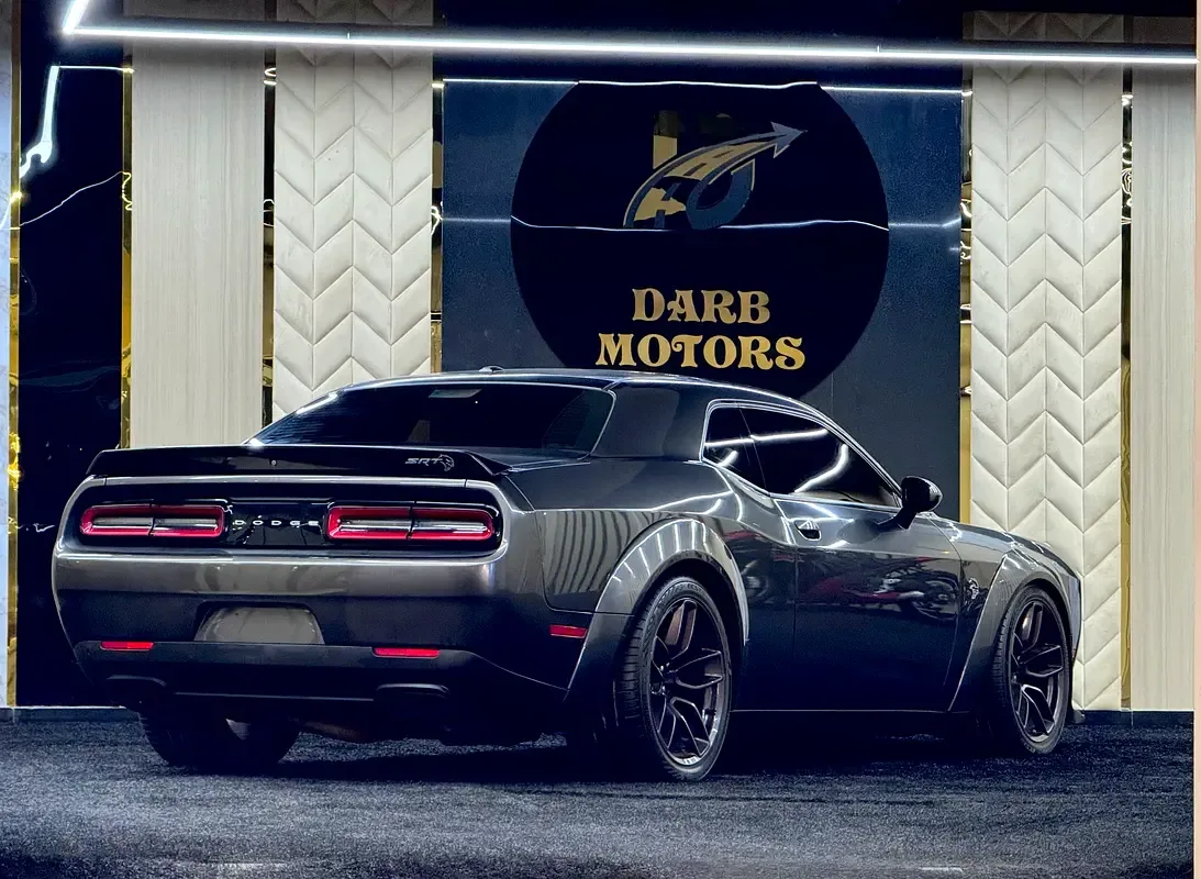 Dodge Challenger 6.2 AT RWD (717 hp) - 3