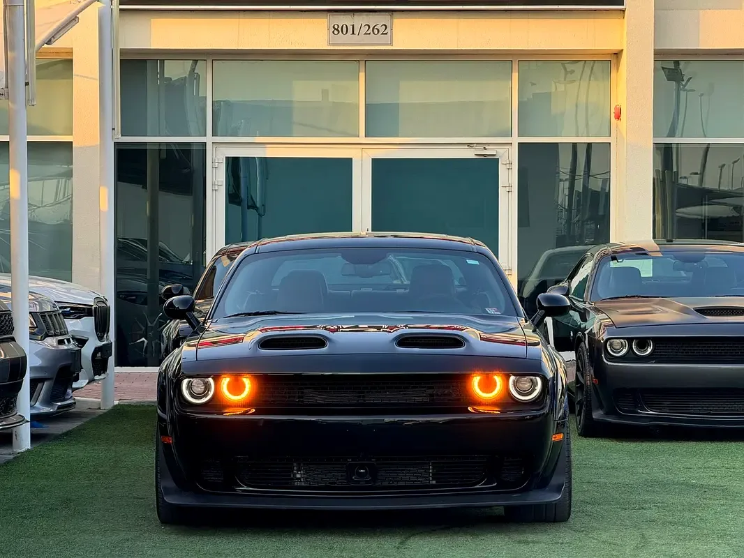 Dodge Challenger 6.4 V8 AT SRT-8 (492 حصان) - 3