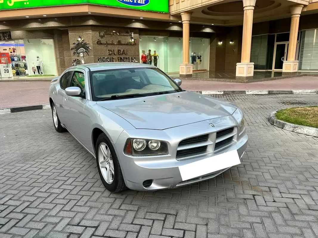 Dodge Charger 3.5 AT RWD (253 hp)