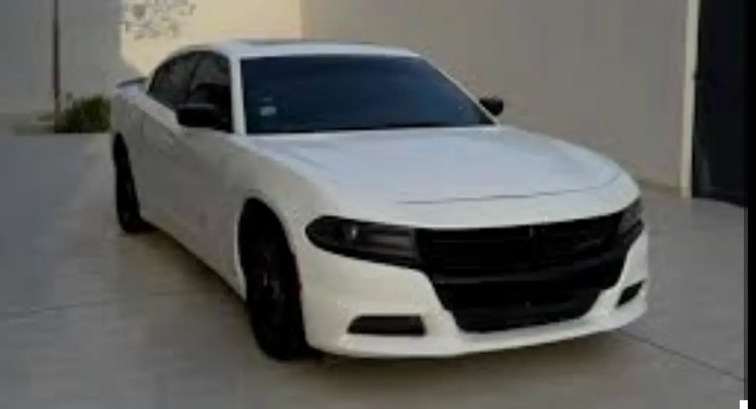 Dodge Charger 3.6 AT (296 hp)