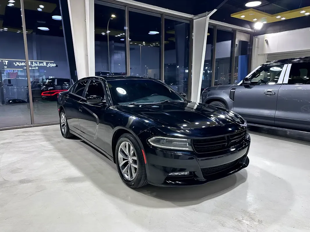 Dodge Charger 3.6 AT (296 hp)