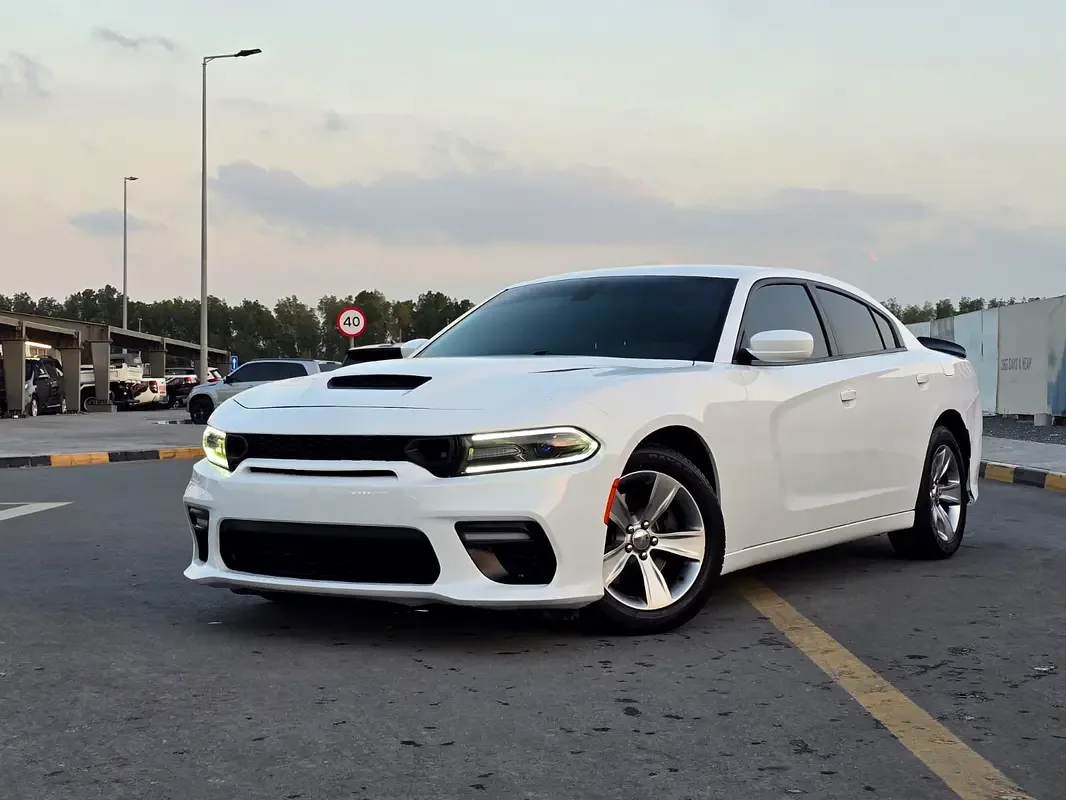 Dodge Charger 3.6 AT (296 hp)