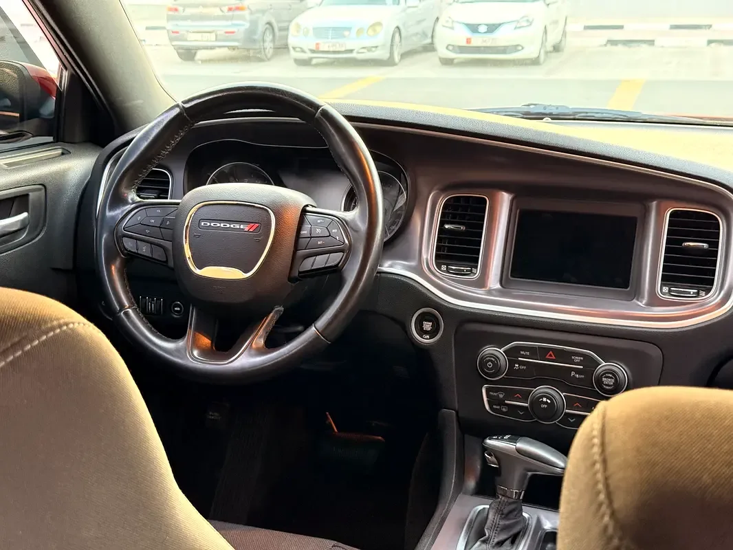 Dodge Charger 3.6 AT (296 حصان) - 8