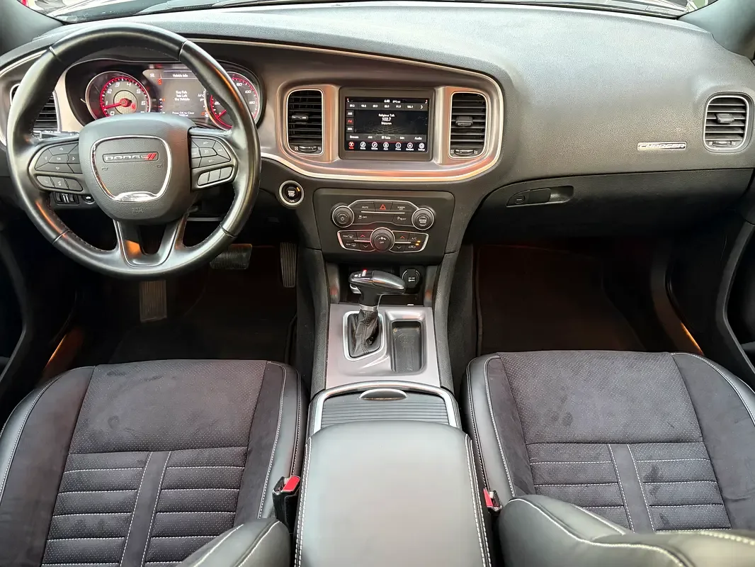 Dodge Charger 3.6 AT (296 حصان) - 18
