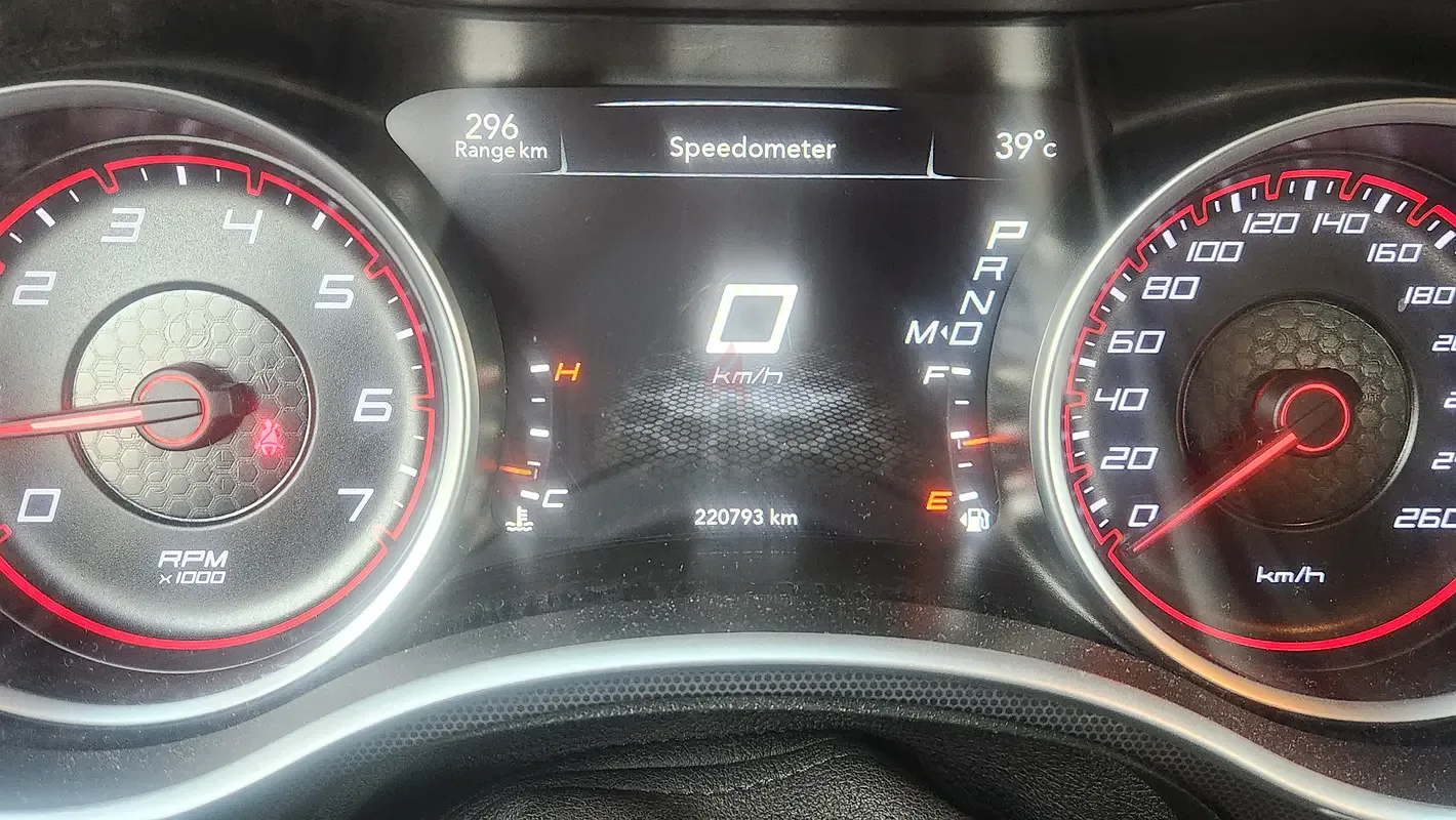Dodge Charger 3.6 AT (296 hp) - 4