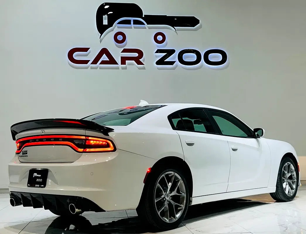Dodge Charger 3.6 AT (296 hp) - 3