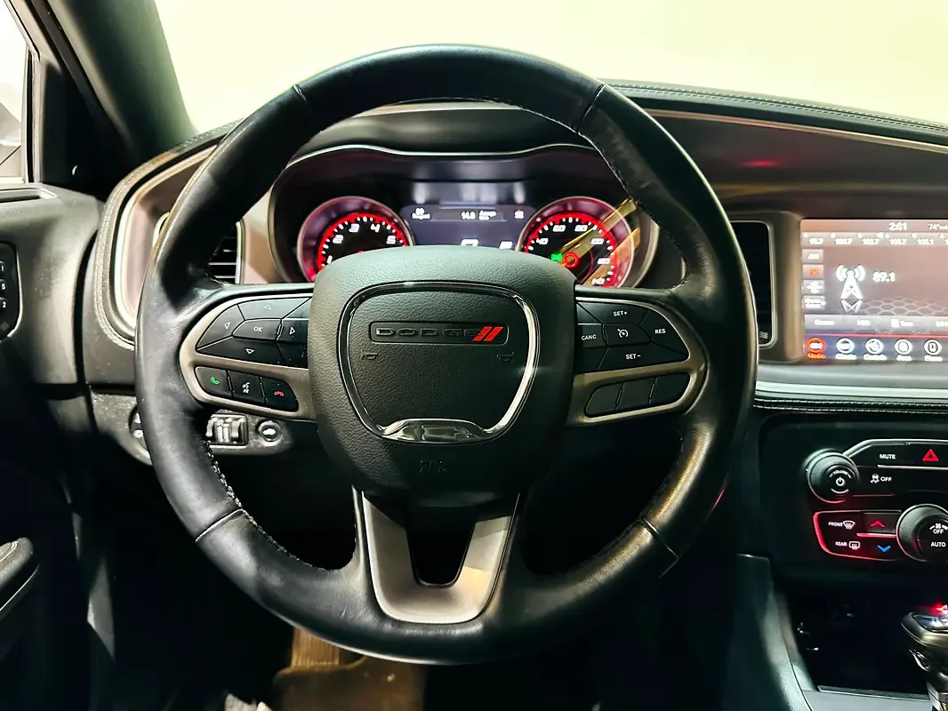 Dodge Charger 3.6 AT (296 hp) - 15