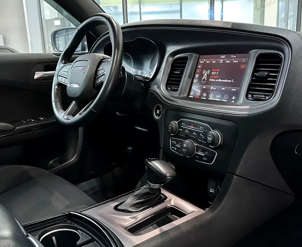 Dodge Charger 3.6 AT (296 hp) - 10