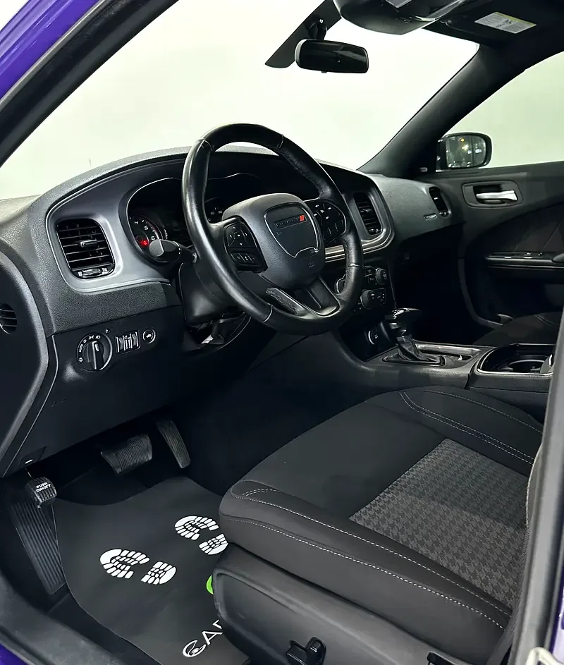 Dodge Charger 3.6 AT (296 hp) - 9