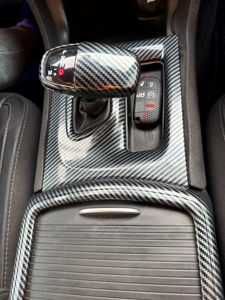 Dodge Charger 3.6 AT (296 حصان) - 12