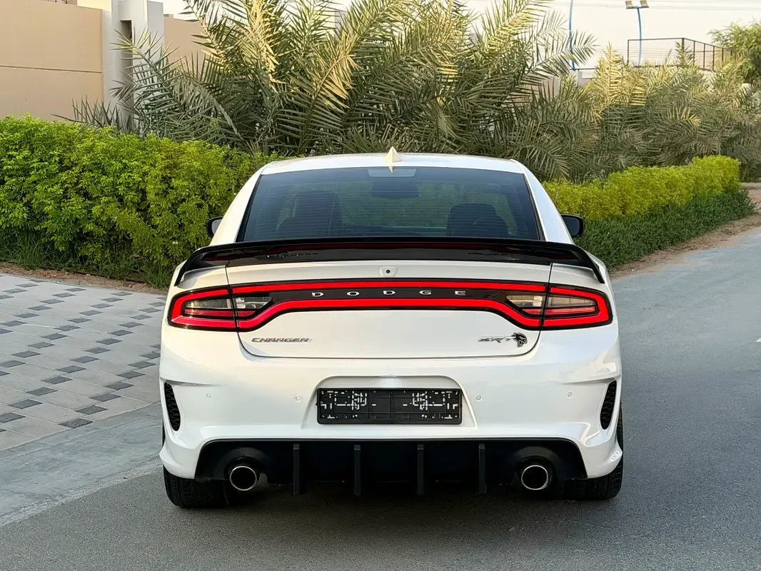 Dodge Charger 3.6 AT (296 حصان) - 11