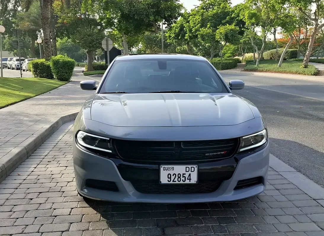 Dodge Charger 3.6 AT (305 hp)