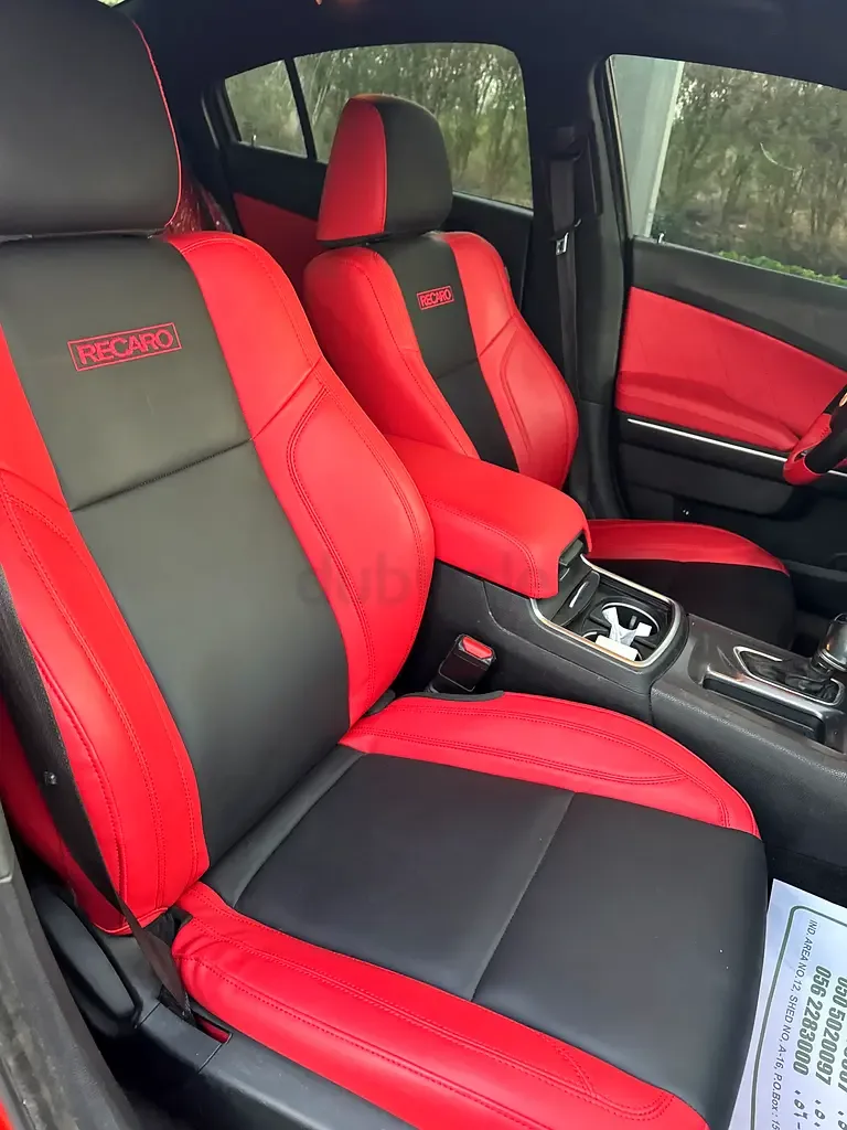 Dodge Charger 3.6 AT (305 حصان) - 4