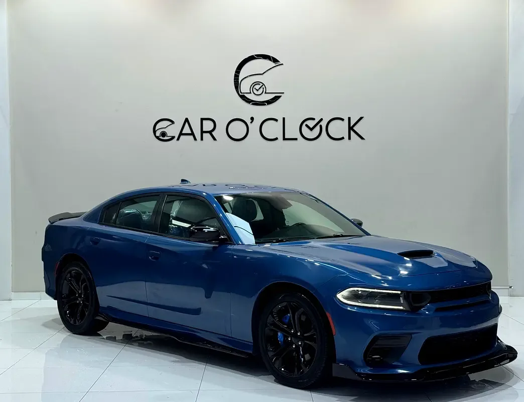 Dodge Charger 3.6 AT (305 حصان) - 2