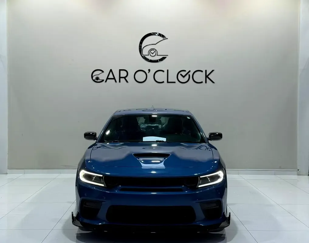 Dodge Charger 3.6 AT (305 حصان) - 3