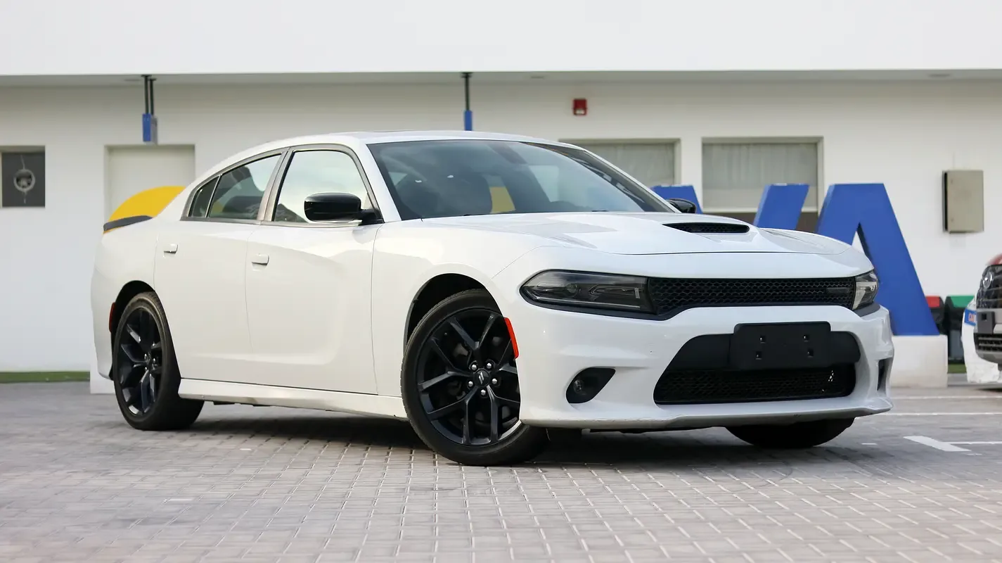 Dodge Charger 3.6 AT (305 hp) - 3