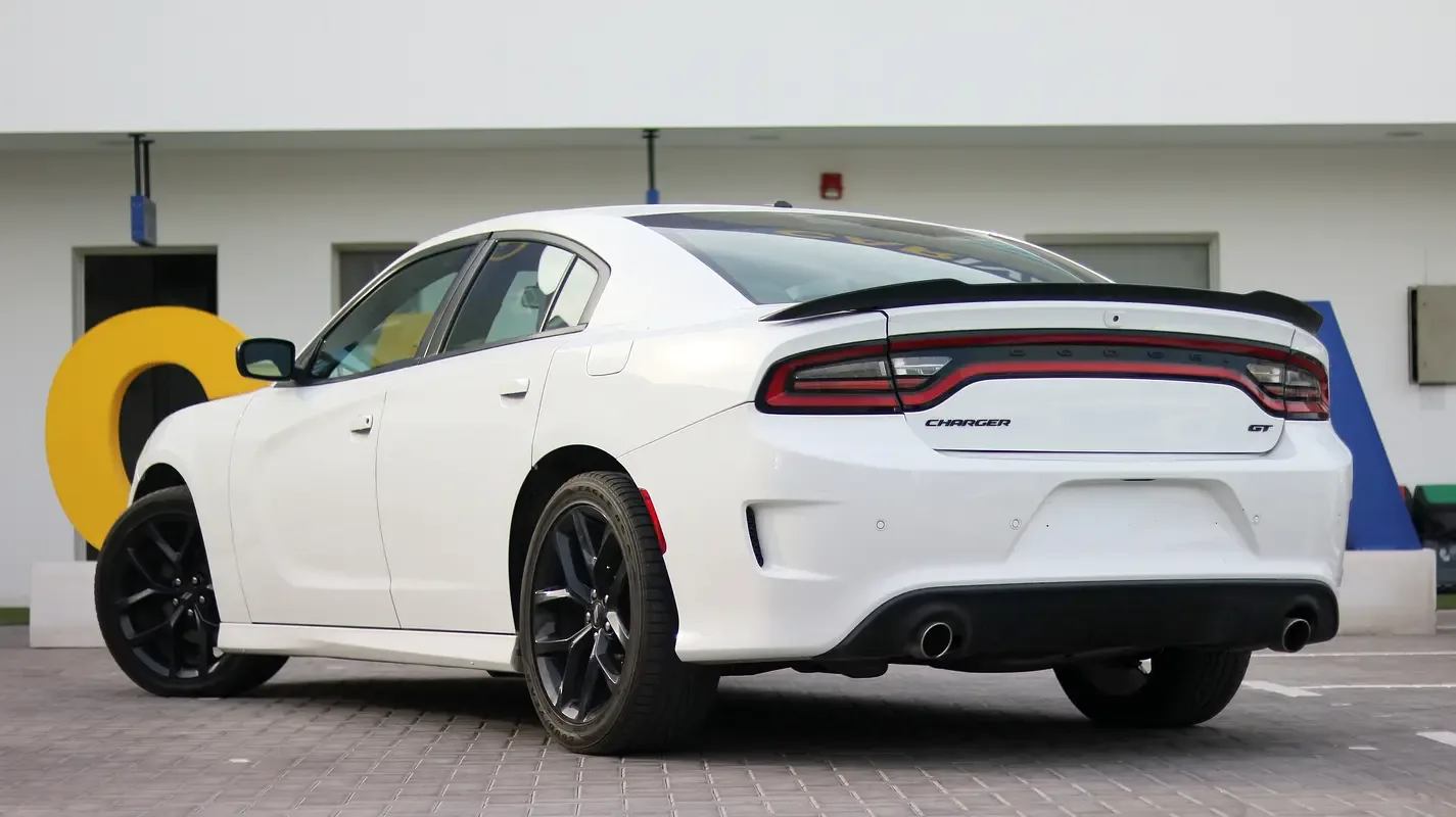 Dodge Charger 3.6 AT (305 hp) - 4