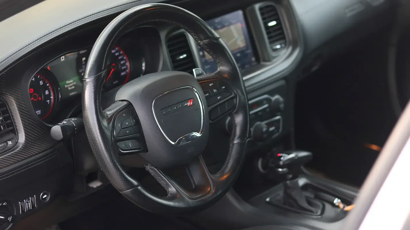 Dodge Charger 3.6 AT (305 hp) - 10