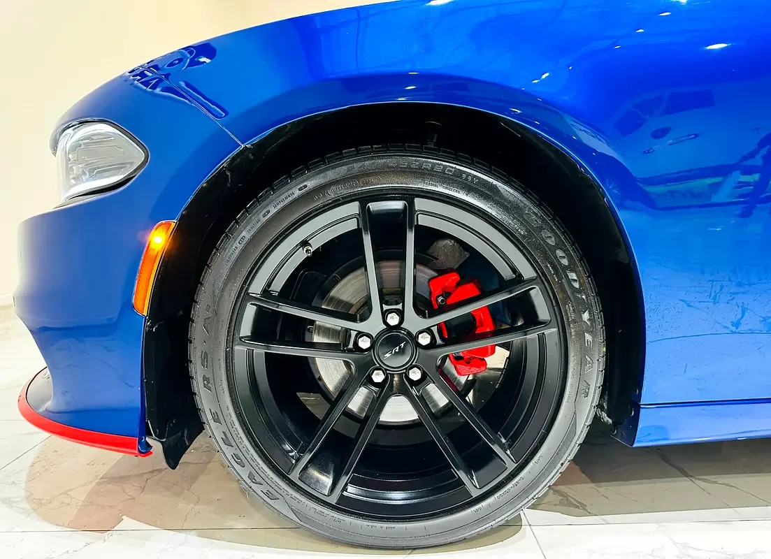Dodge Charger 3.6 AT AWD (296 حصان) - 9