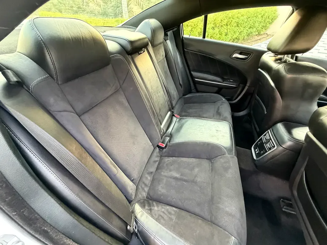 Dodge Charger 3.6 AT AWD (305 hp) - 4