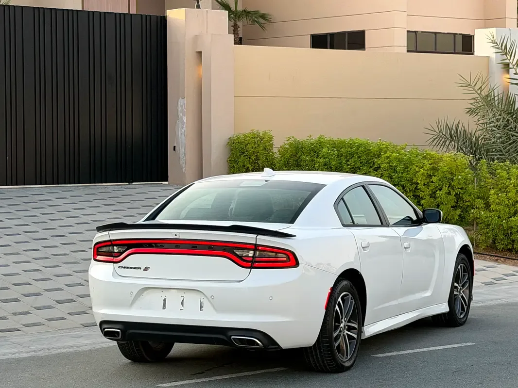 Dodge Charger 3.6 AT AWD (305 hp) - 13