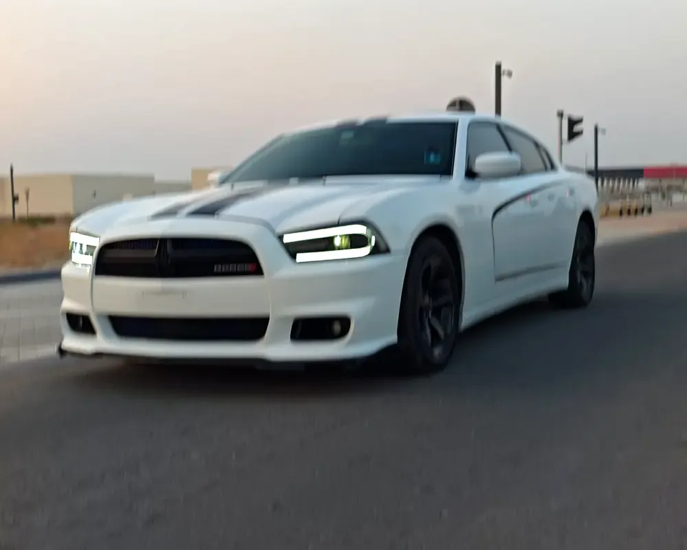 Dodge Charger 3.6 AT RWD (296 حصان) - 4