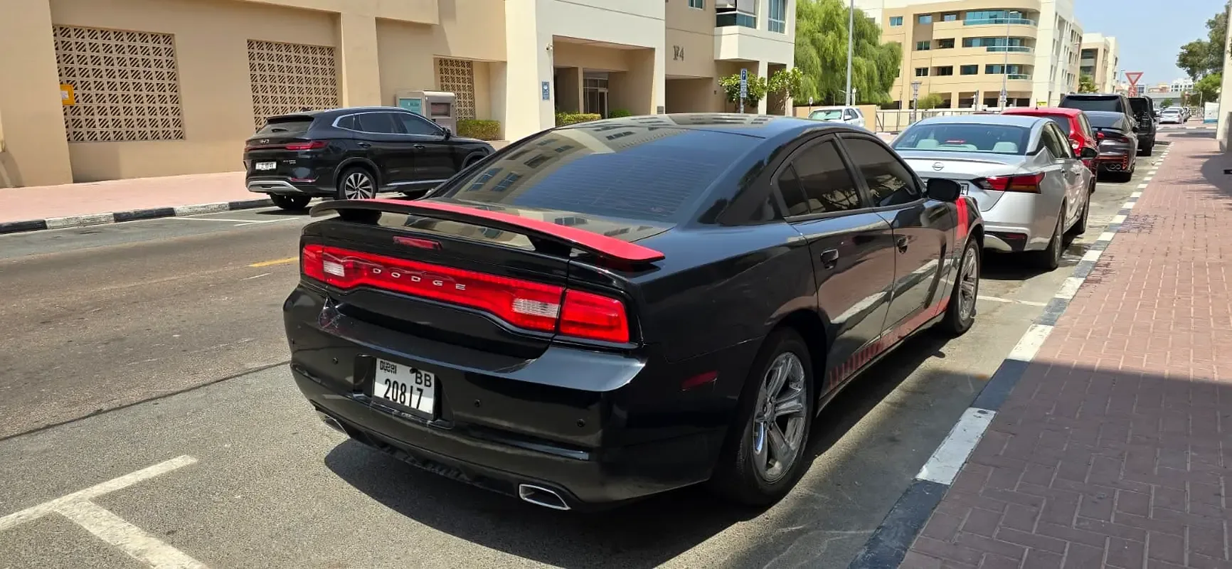 Dodge Charger 3.6 AT RWD (296 حصان) - 3