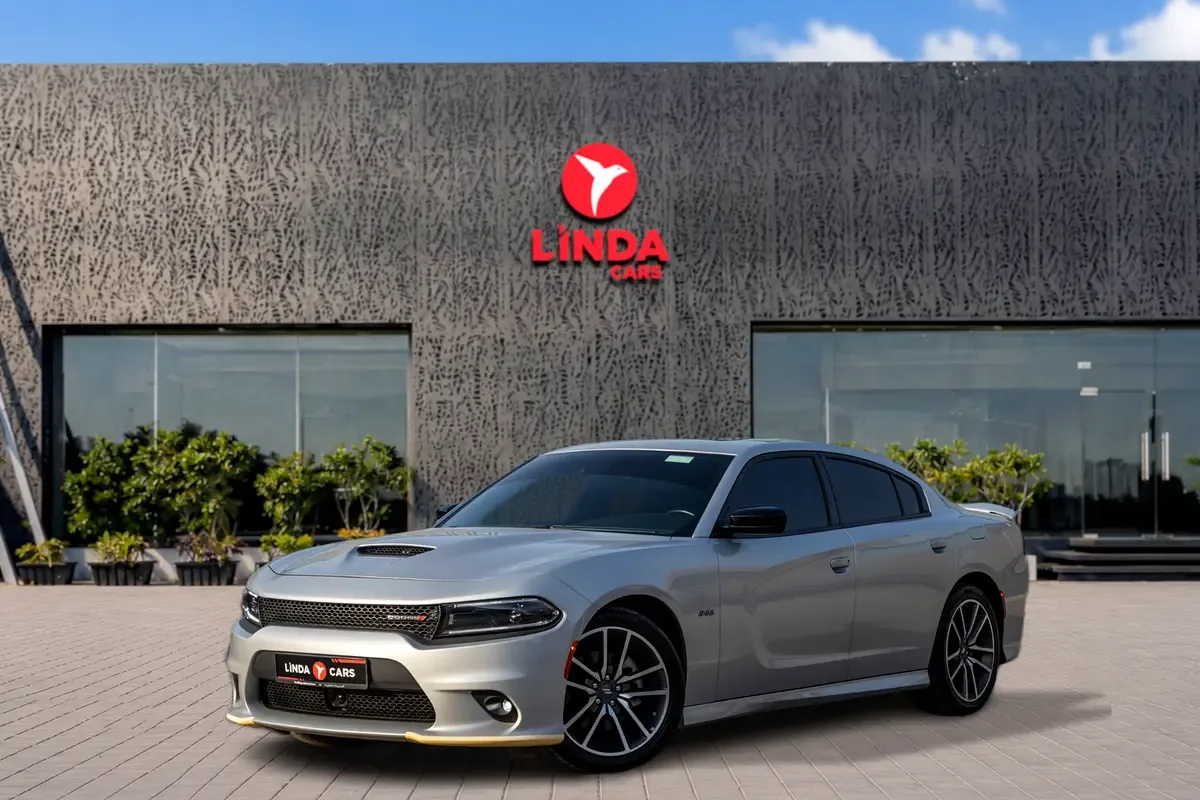 Dodge Charger 5.7 AT (377 hp)