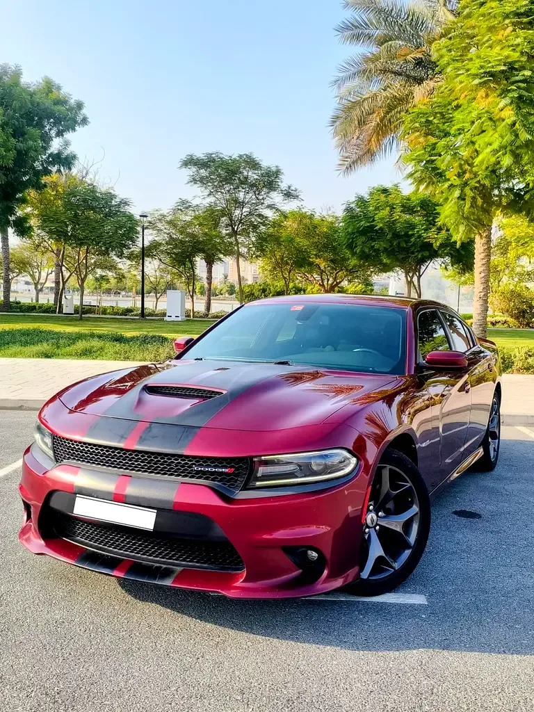 Dodge Charger 5.7 AT (377 hp)