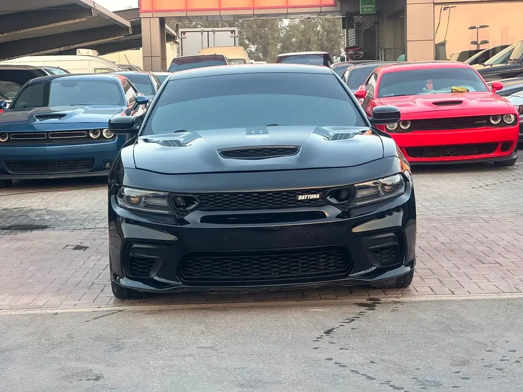 Dodge Charger 5.7 AT (377 حصان) - 3