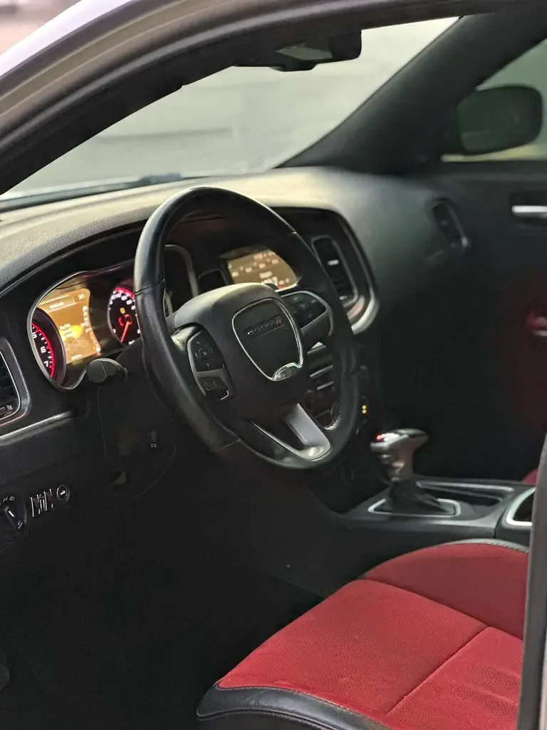 Dodge Charger 5.7 AT (377 حصان) - 8