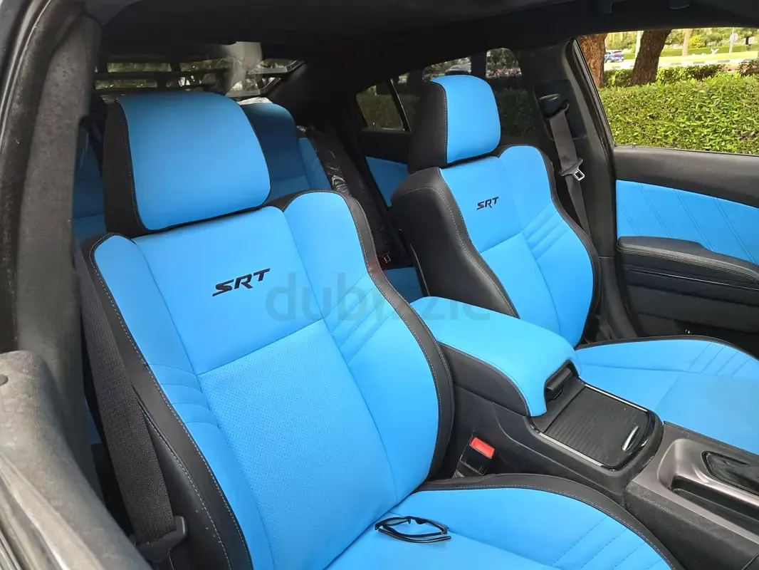 Dodge Charger 5.7 AT (377 حصان) - 9