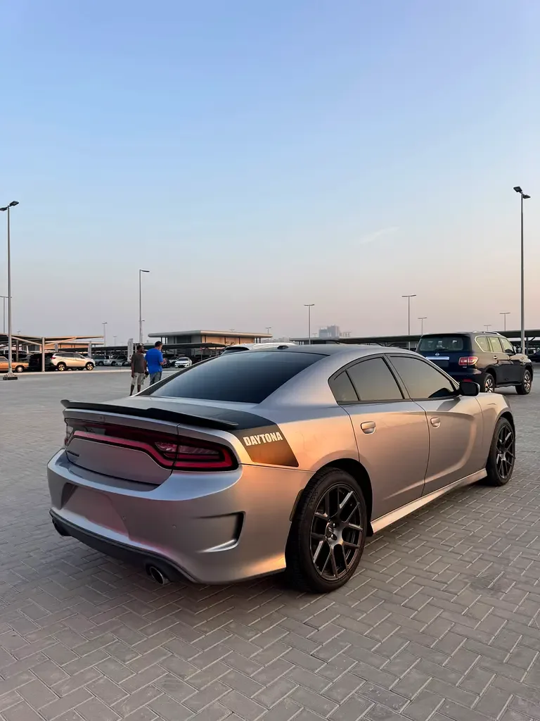 Dodge Charger 5.7 AT (377 hp) - 3