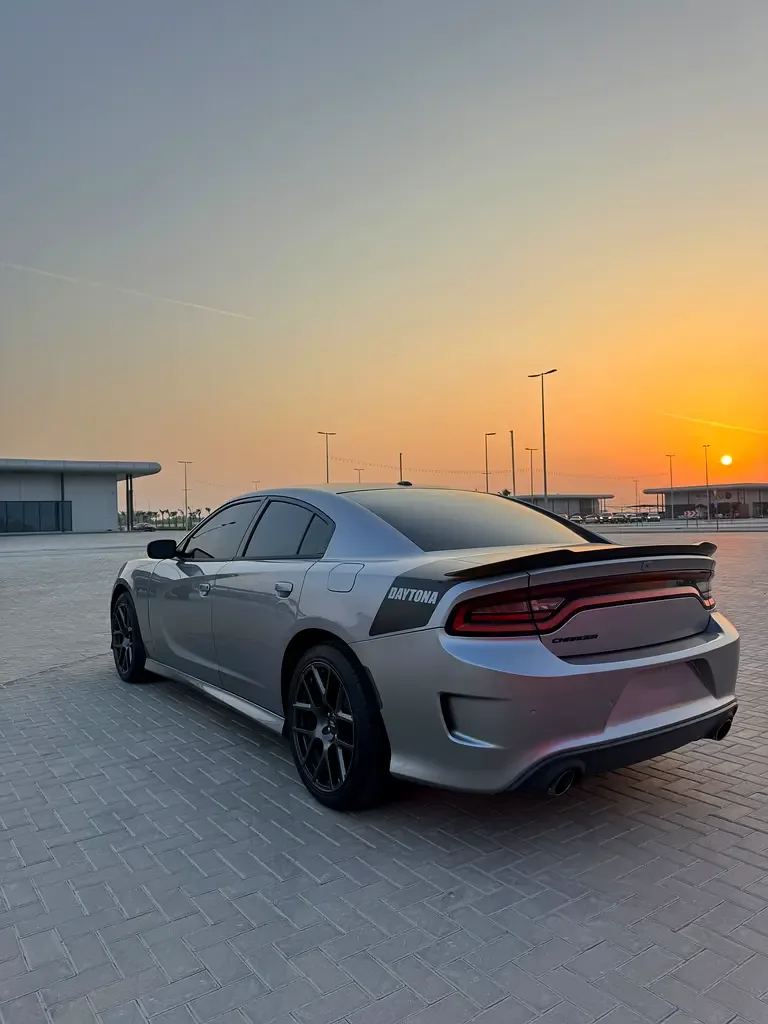 Dodge Charger 5.7 AT (377 hp) - 4