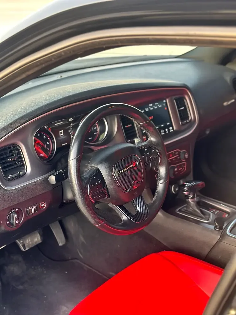 Dodge Charger 5.7 AT (377 hp) - 7