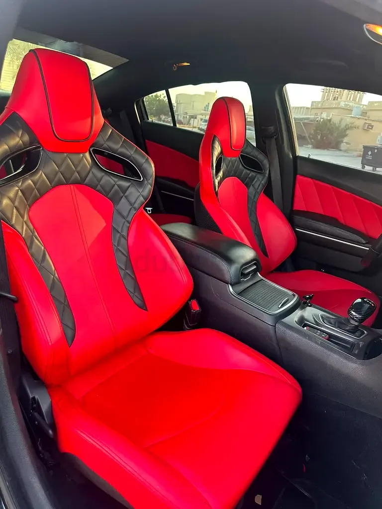 Dodge Charger 5.7 AT (377 hp) - 9