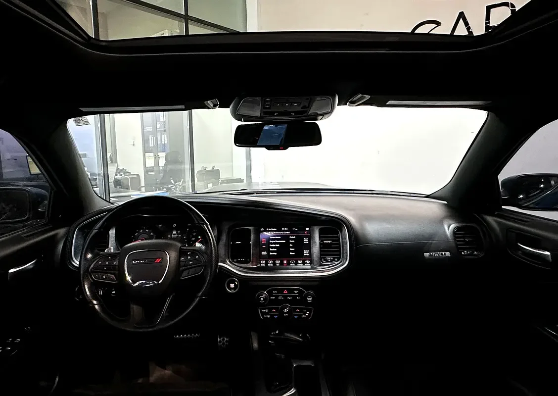 Dodge Charger 5.7 AT (377 hp) - 19